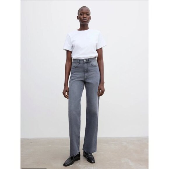 House of Dagmar High-waisted jeans - Picture 1 of 7